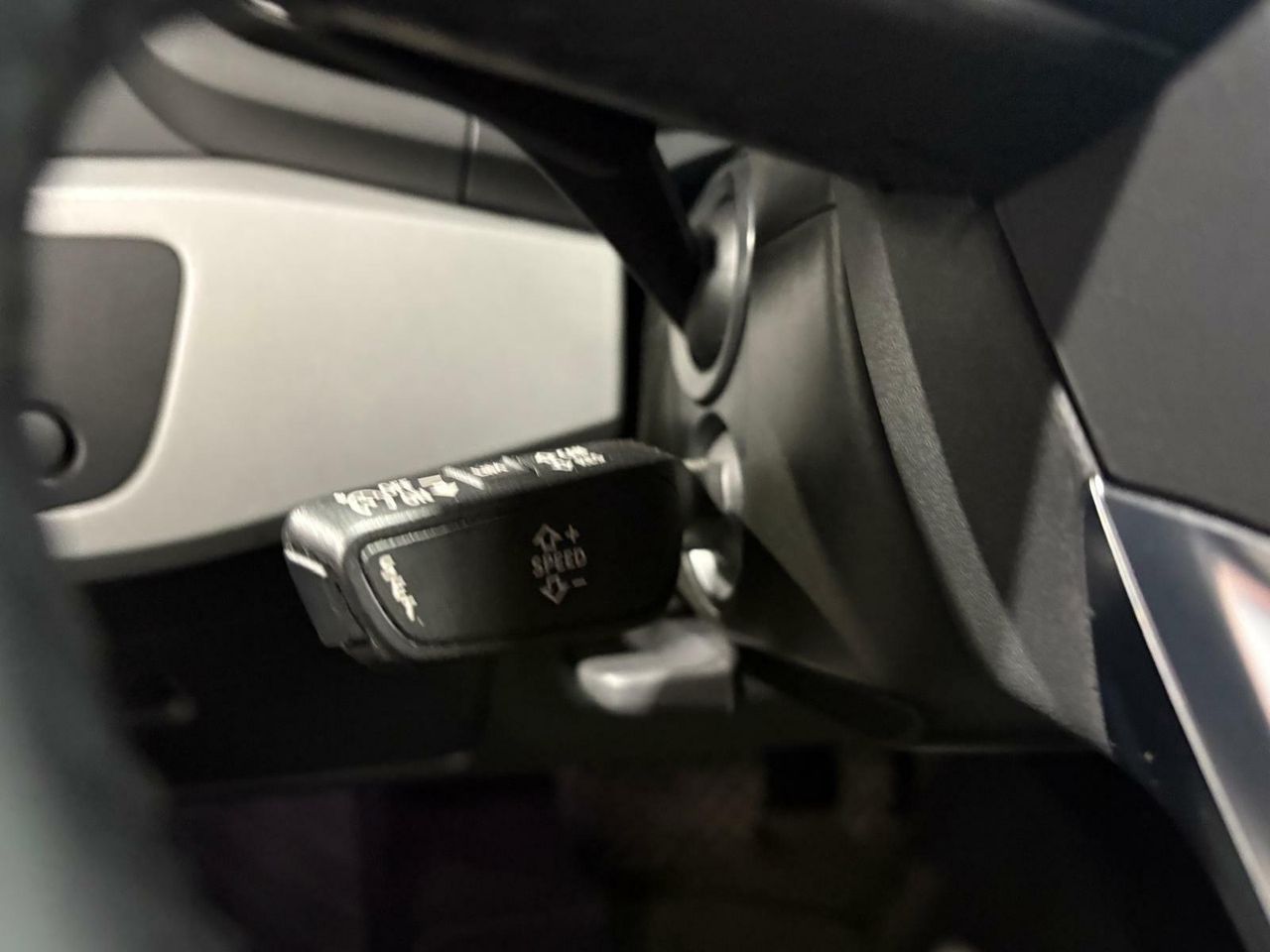 Audi A4 ADVANCED 35 TFSI 110KW (150CV) S TRONIC GRIS MANHATTAN (METALIZADO)	TELA INDEX NEGRO - Foto 2