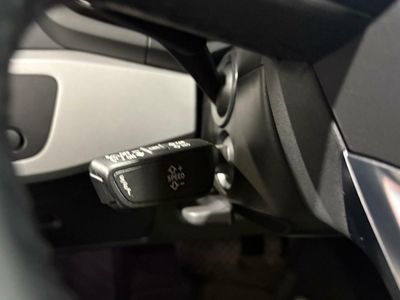 Audi A4 ADVANCED 35 TFSI 110KW (150CV) S TRONIC GRIS MANHATTAN (METALIZADO)	TELA INDEX NEGRO