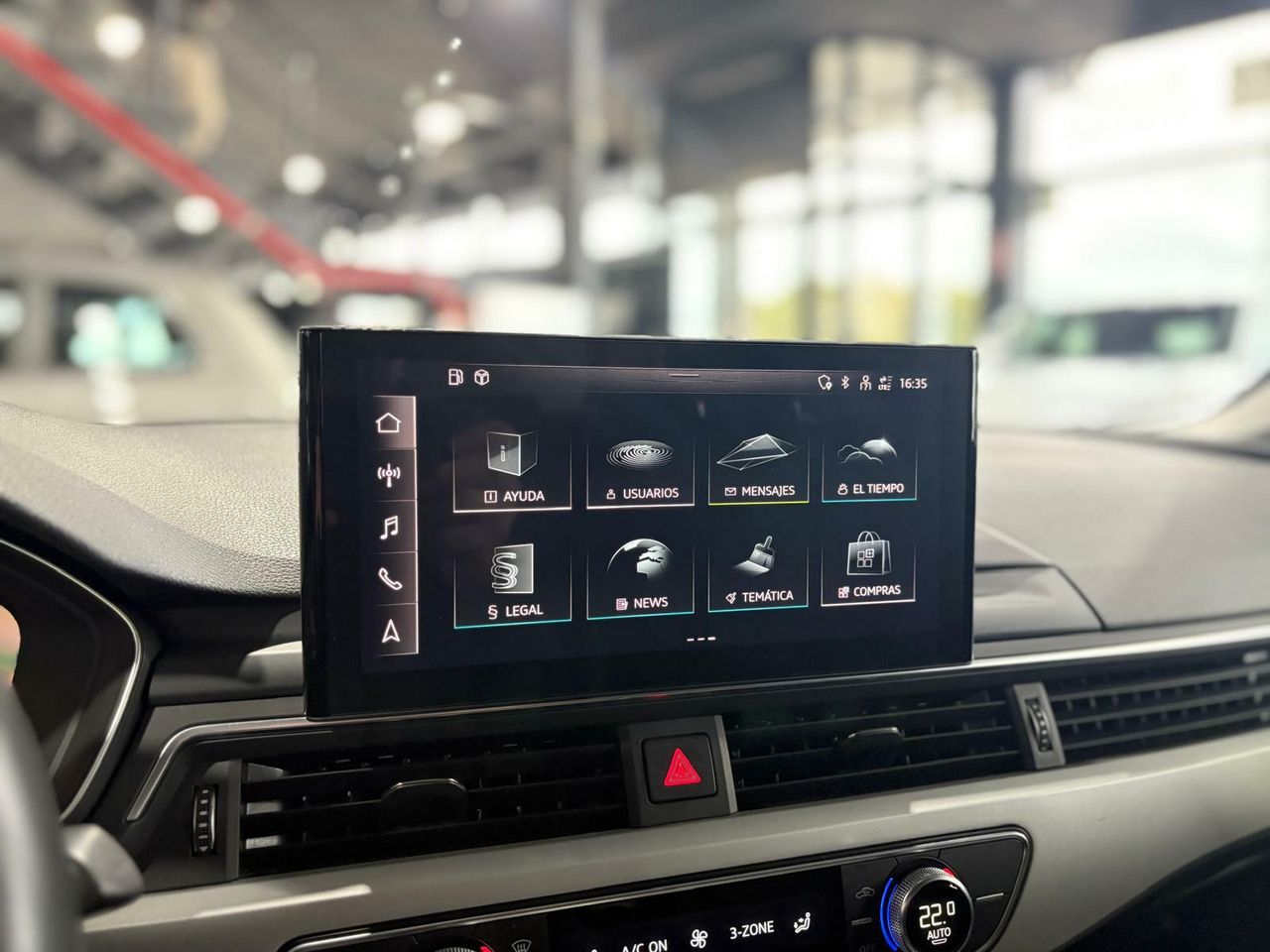 Audi A4 ADVANCED 35 TFSI 110KW (150CV) S TRONIC GRIS MANHATTAN (METALIZADO)	TELA INDEX NEGRO - Foto 2