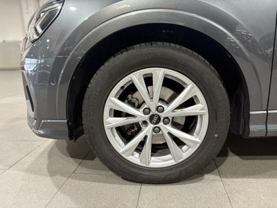 Audi Q3 S LINE 35 TFSI 110KW (150CV) S TRONIC GRIS DAYTONA (EFECTO PERLA)