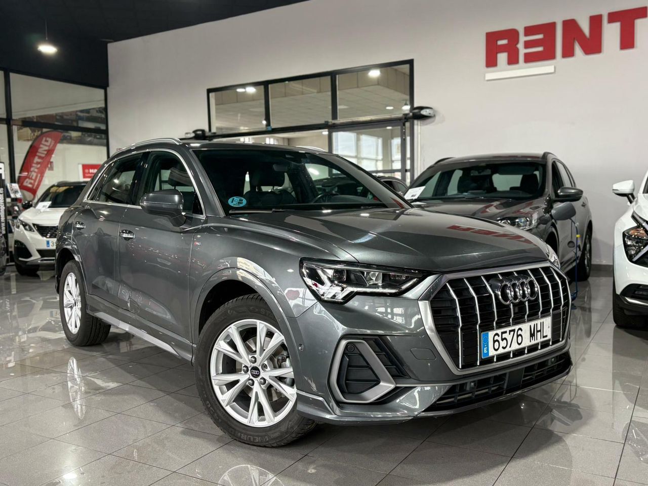 Audi Q3 S LINE 35 TFSI 110KW (150CV) S TRONIC GRIS DAYTONA (EFECTO PERLA) - Foto 2
