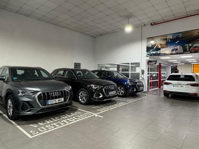 Audi Q3 S LINE 35 TFSI 110KW (150CV) S TRONIC GRIS DAYTONA (EFECTO PERLA)