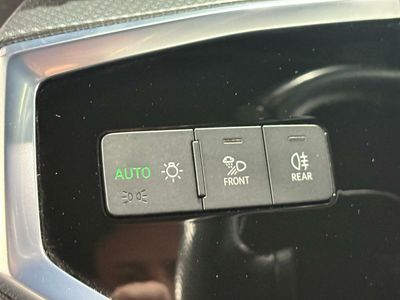 Audi Q3 S LINE 35 TFSI 110KW (150CV) S TRONIC GRIS DAYTONA (EFECTO PERLA)