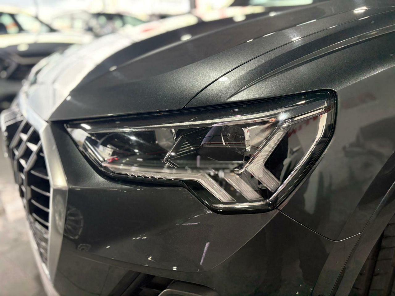 Audi Q3 S LINE 35 TFSI 110KW (150CV) S TRONIC GRIS DAYTONA (EFECTO PERLA) - Foto 2