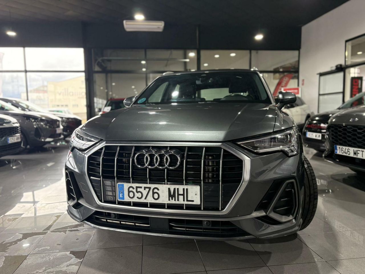 Audi Q3 S LINE 35 TFSI 110KW (150CV) S TRONIC GRIS DAYTONA (EFECTO PERLA) - Foto 2