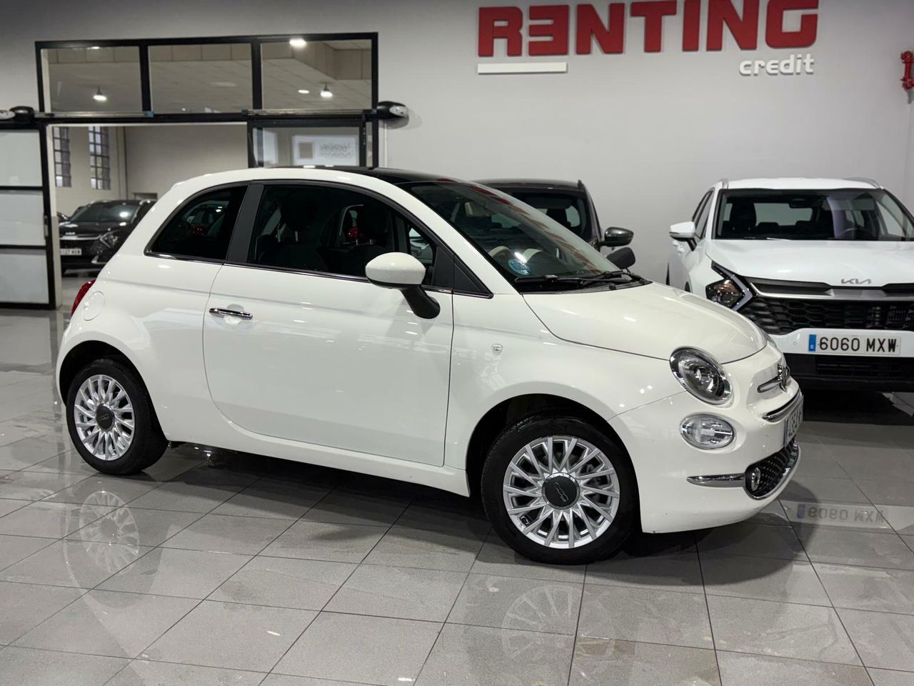 Fiat 500 MONOT	MONOTRIM 1.0 HYBRID 51KW (70 CV) LLANTAS DE ALEACIÓN DE 38CM (15