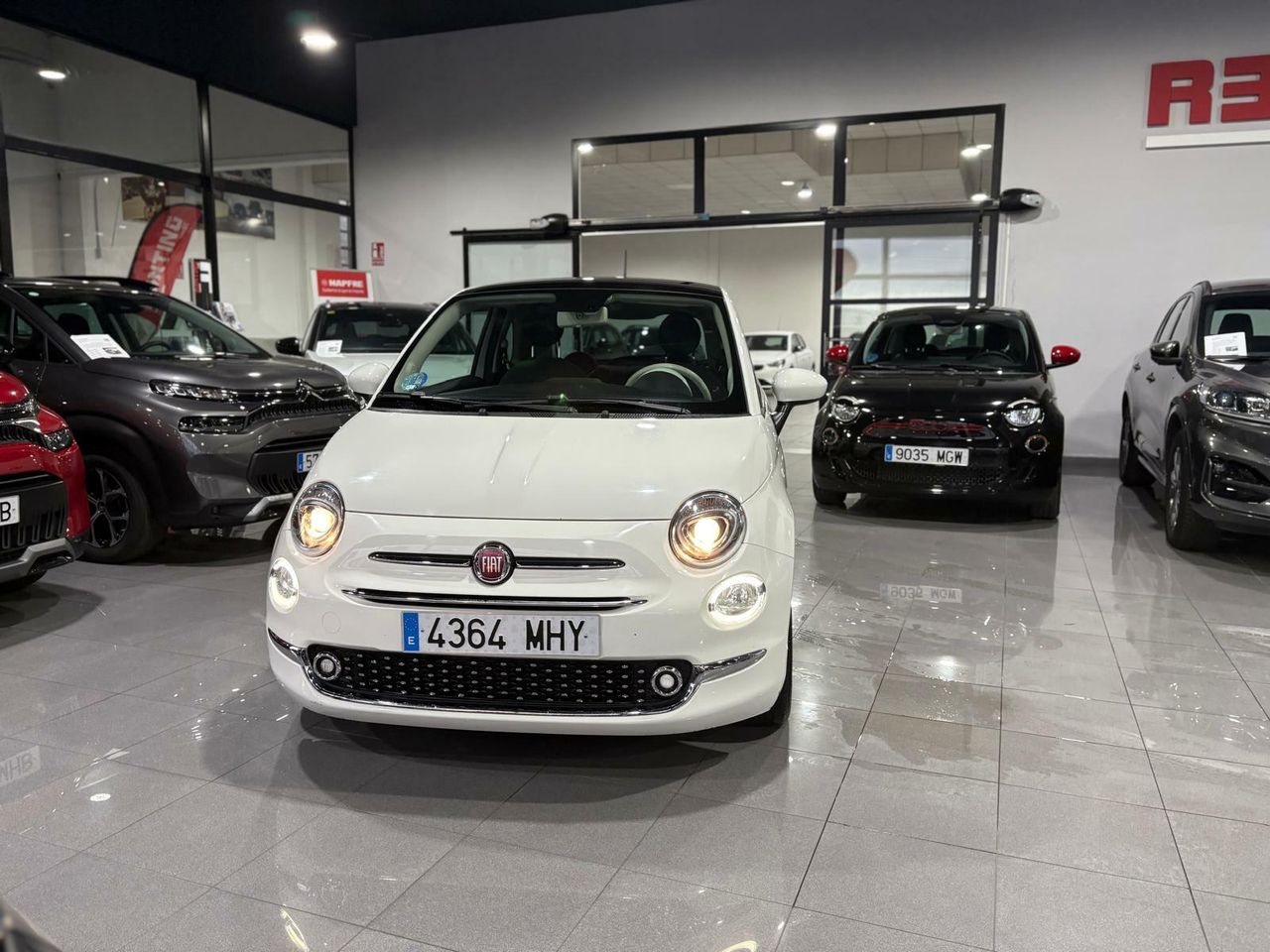 Fiat 500 MONOT	MONOTRIM 1.0 HYBRID 51KW (70 CV) LLANTAS DE ALEACIÓN DE 38CM (15