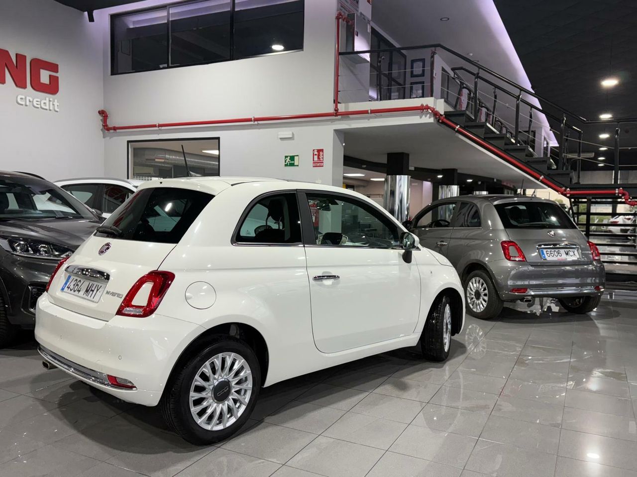 Fiat 500 MONOT	MONOTRIM 1.0 HYBRID 51KW (70 CV) LLANTAS DE ALEACIÓN DE 38CM (15