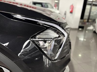 Kia Sportage 1.6 T-GDI HEV 158KW (215CV) DRIVE 4X2 BLACK PEARL (METALIZADO