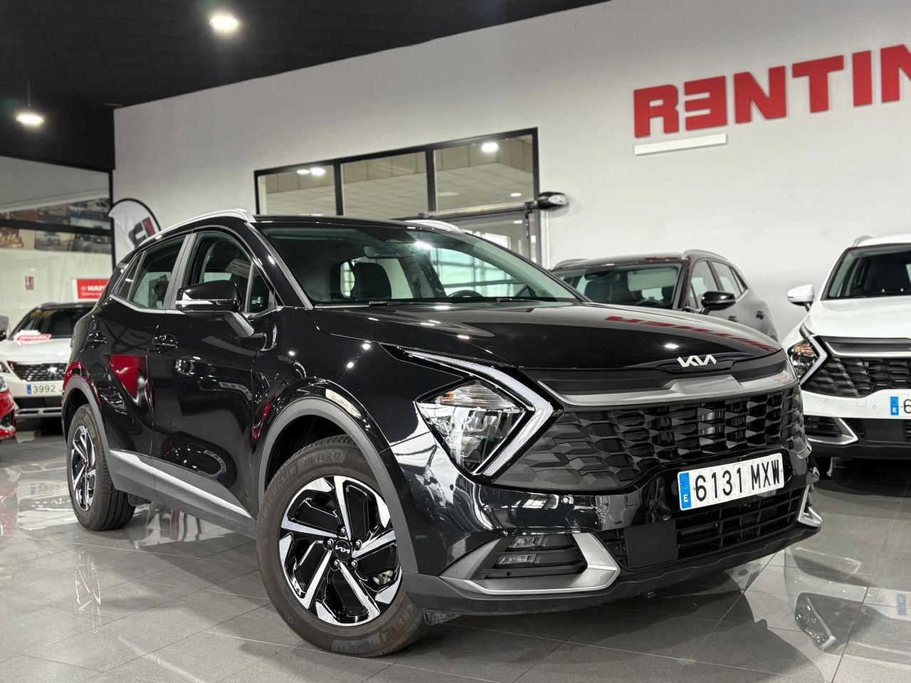 Kia Sportage 1.6 T-GDI HEV 158KW (215CV) DRIVE 4X2 BLACK PEARL (METALIZADO - Foto 2