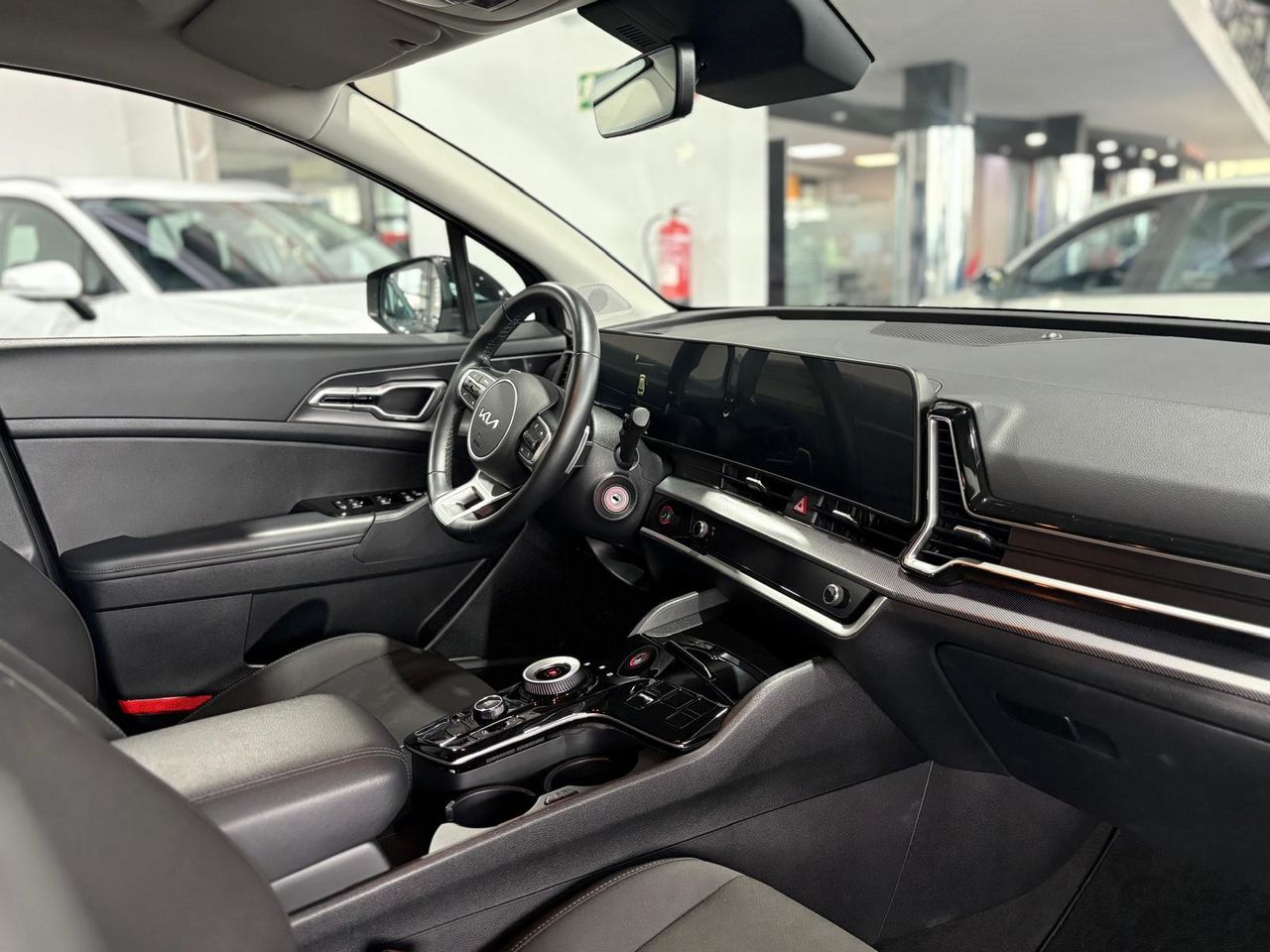 Kia Sportage 1.6 T-GDI HEV 158KW (215CV) DRIVE 4X2 BLACK PEARL (METALIZADO - Foto 2