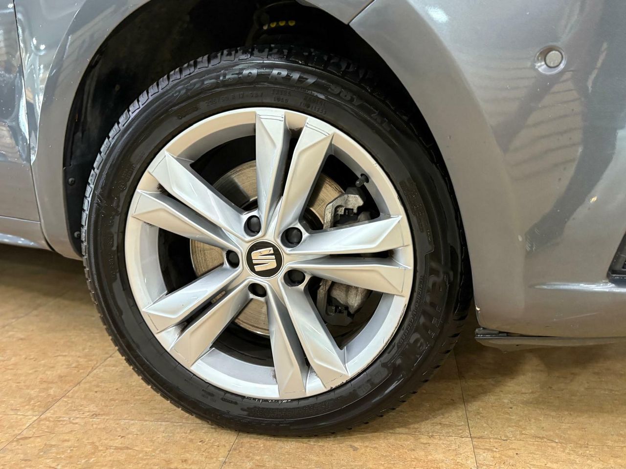 Seat Alhambra EXLGO	1.4 TSI 110KW DSG S/S EXCELLEN GO PUERTAS ELECTRICAS - Foto 2