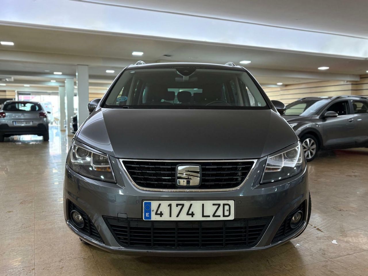 Seat Alhambra EXLGO	1.4 TSI 110KW DSG S/S EXCELLEN GO PUERTAS ELECTRICAS - Foto 2