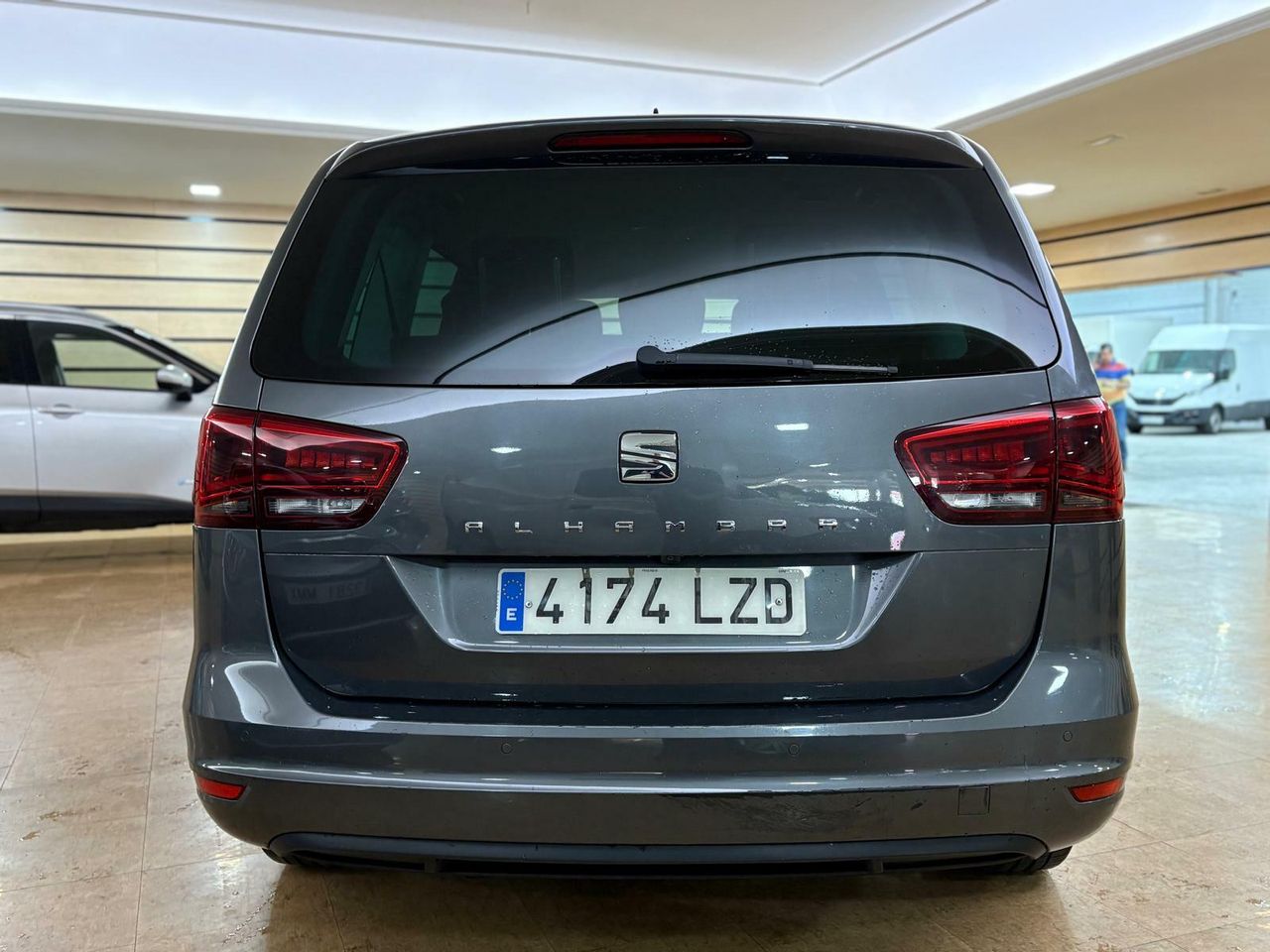 Seat Alhambra EXLGO	1.4 TSI 110KW DSG S/S EXCELLEN GO PUERTAS ELECTRICAS - Foto 2