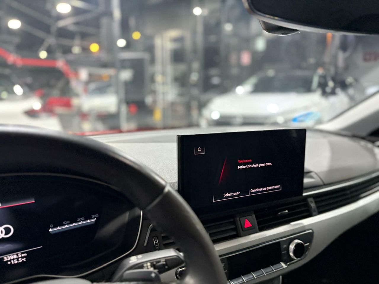 Audi A4 ADVANCED 30 TDI 100KW (136CV) S TRONIC ROJO TANGO (METALIZADO - Foto 2