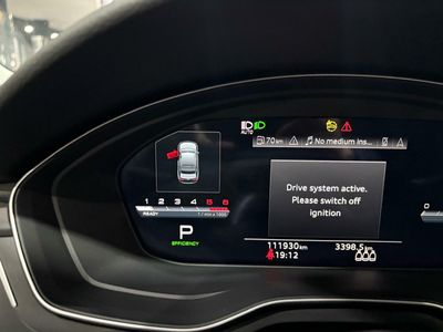 Audi A4 ADVANCED 30 TDI 100KW (136CV) S TRONIC ROJO TANGO (METALIZADO