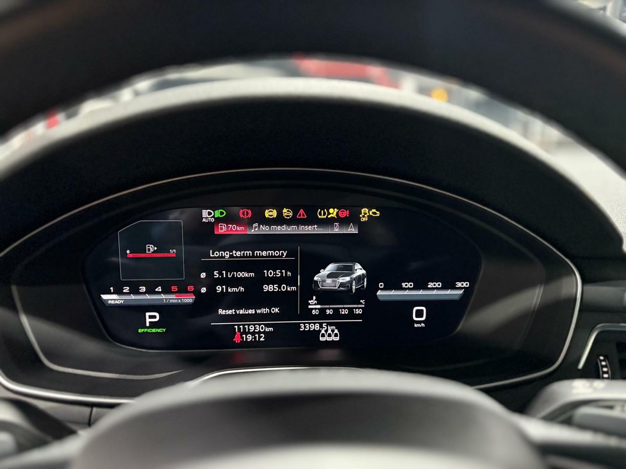 Audi A4 ADVANCED 30 TDI 100KW (136CV) S TRONIC ROJO TANGO (METALIZADO - Foto 2