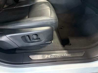 Land-Rover Range Rover Evoque 2.0 D163 R-DYNAMIC S AUTO 4WD MHEV SE4