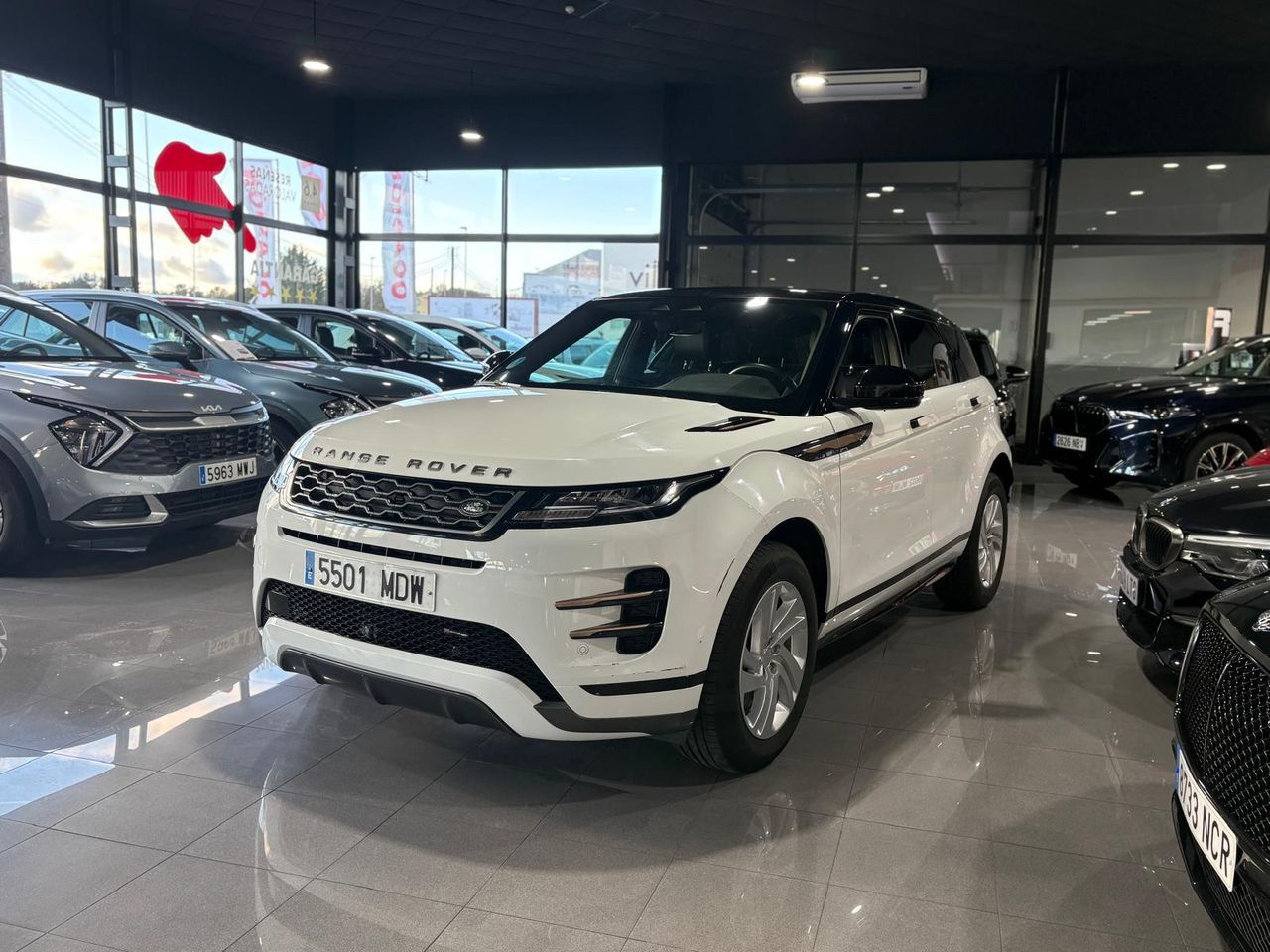 Land-Rover Range Rover Evoque 2.0 D163 R-DYNAMIC S AUTO 4WD MHEV SE4 - Foto 2
