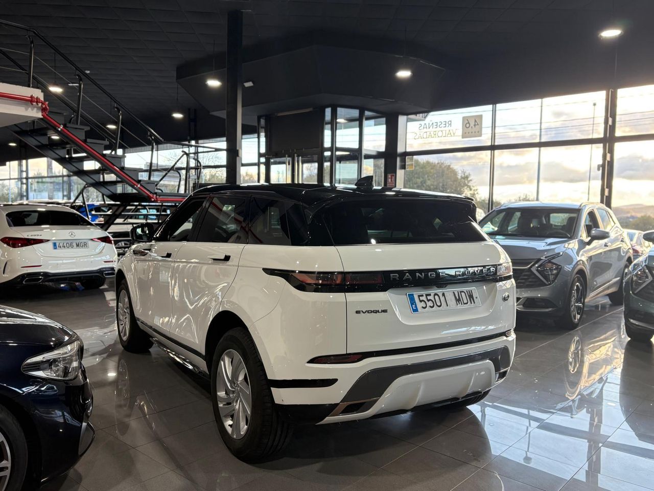 Land-Rover Range Rover Evoque 2.0 D163 R-DYNAMIC S AUTO 4WD MHEV SE4 - Foto 2