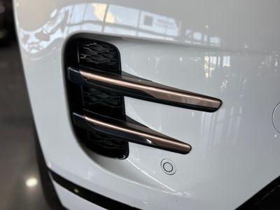 Land-Rover Range Rover Evoque 2.0 D163 R-DYNAMIC S AUTO 4WD MHEV SE4