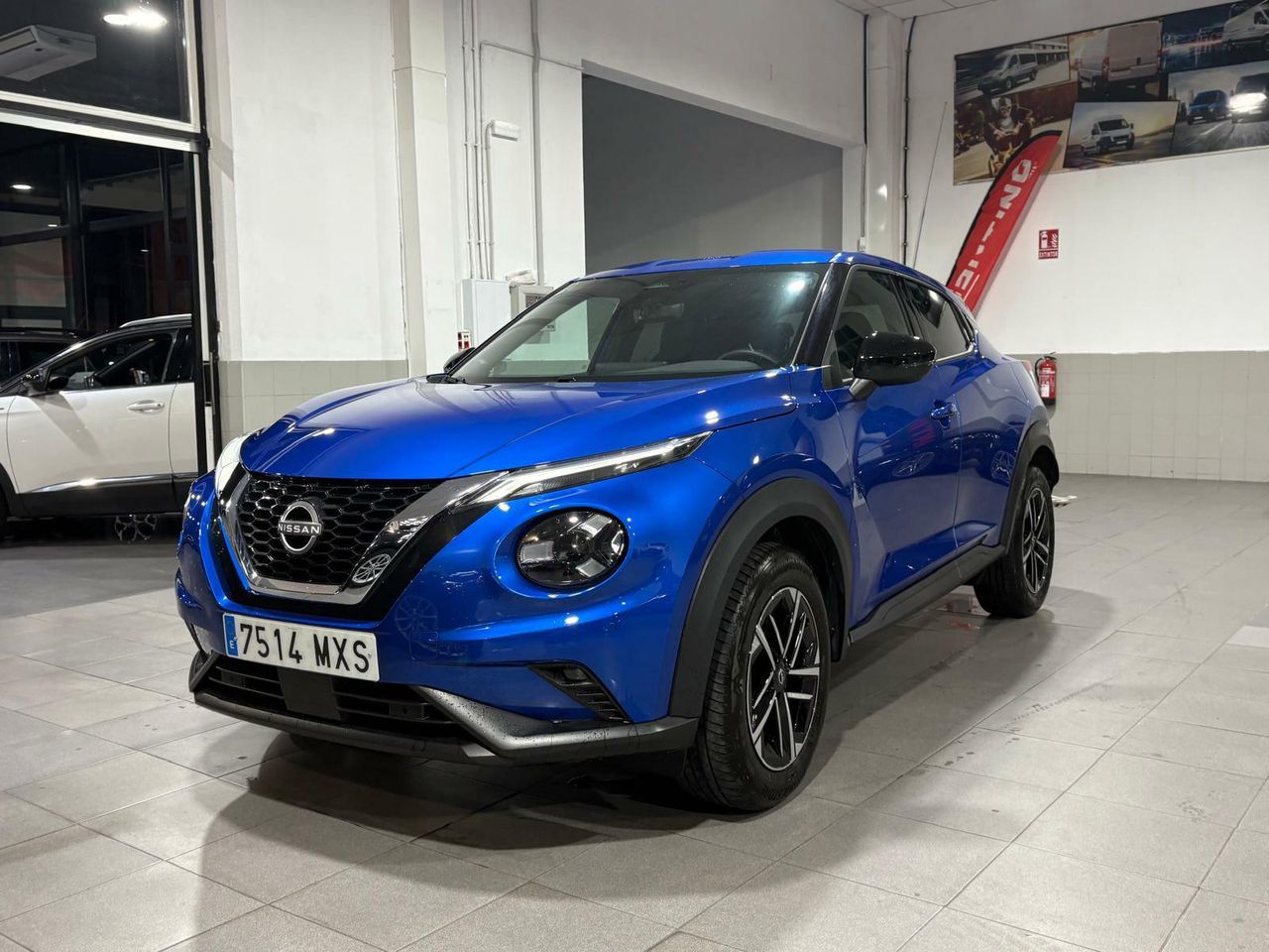 Nissan Juke DIG-T 84 KW (114 CV) DCT 7V N-CONNECTA MAGNETIC BLUE METALIZADO - Foto 2