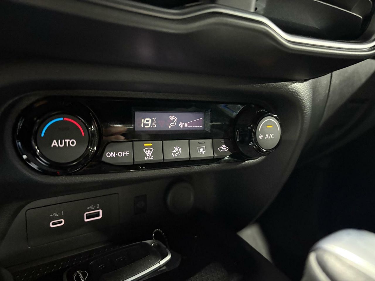 Nissan Juke DIG-T 84 KW (114 CV) DCT 7V N-CONNECTA MAGNETIC BLUE METALIZADO - Foto 2