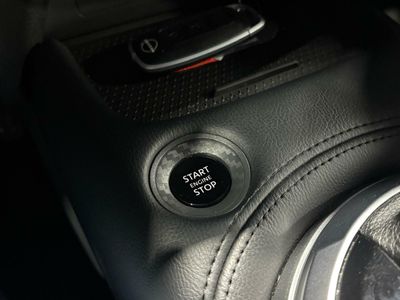 Nissan Juke DIG-T 84 KW (114 CV) DCT 7V N-CONNECTA MAGNETIC BLUE METALIZADO