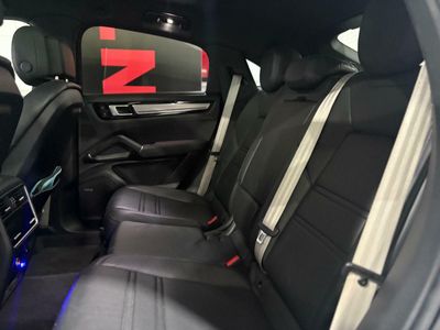 Porsche Cayenne Coupé E-Hybrid Platinum Edition 