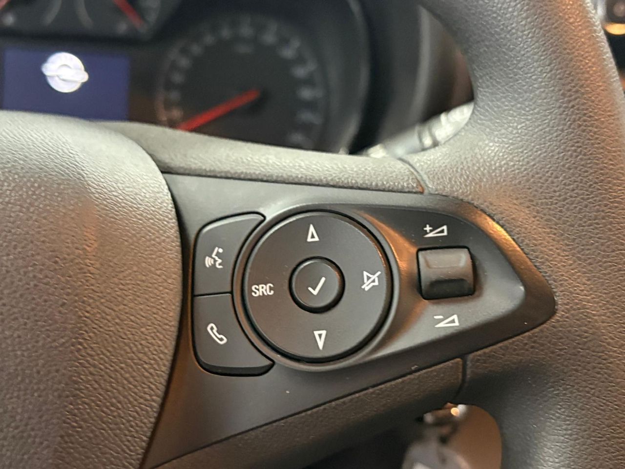 Opel Combo 1.5 TD 75KW LIFE BUSINESS EDITION PLUS L1 N1 102cv COMBI 5 PLAZAS - Foto 2