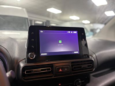 Opel Combo 1.5 TD 75KW LIFE BUSINESS EDITION PLUS L1 N1 102cv COMBI 5 PLAZAS