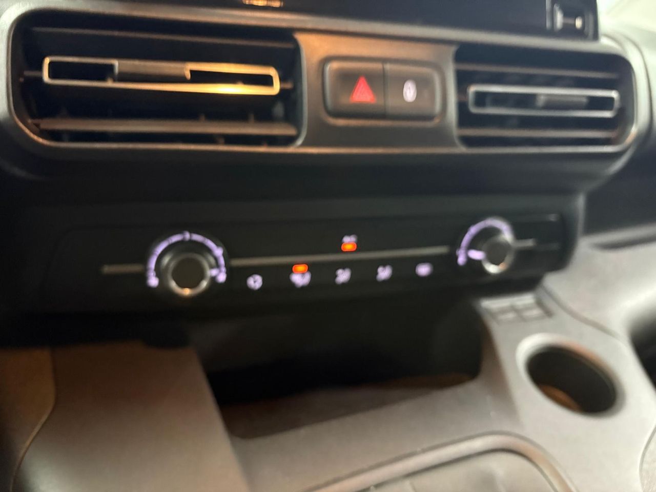 Opel Combo 1.5 TD 75KW LIFE BUSINESS EDITION PLUS L1 N1 102cv COMBI 5 PLAZAS - Foto 2