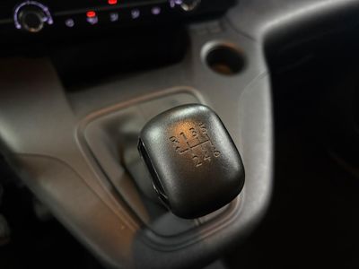 Opel Combo 1.5 TD 75KW LIFE BUSINESS EDITION PLUS L1 N1 102cv COMBI 5 PLAZAS