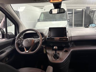 Opel Combo 1.5 TD 75KW LIFE BUSINESS EDITION PLUS L1 N1 102cv COMBI 5 PLAZAS