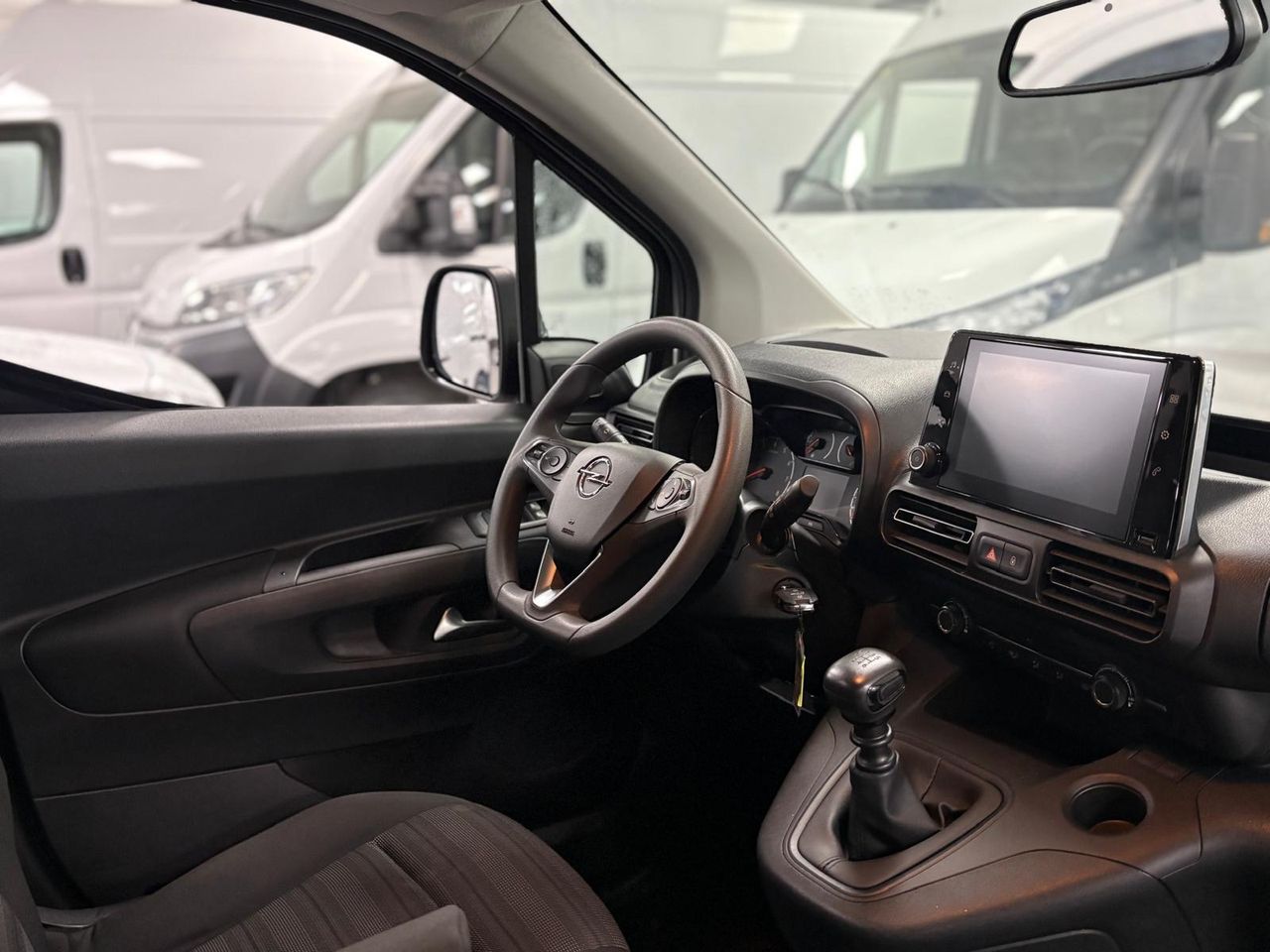 Opel Combo 1.5 TD 75KW LIFE BUSINESS EDITION PLUS L1 N1 102cv COMBI 5 PLAZAS - Foto 2