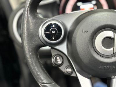 Smart smart SMART Brabus fortwo cabrio electric drive Smart BRABUS  EQ fortwo Ushuaïa Limited Edition Cabrio (087/100) – Edición Exclusiva Numerada