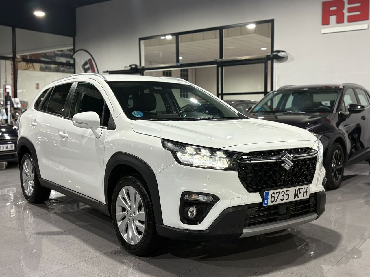 Suzuki SCross 1.4T S3 4WD Mild Hybrid 4X4 - Foto 2