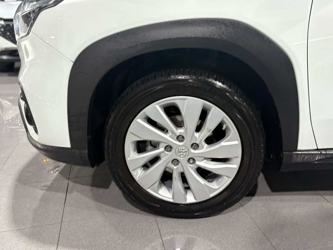 Suzuki SCross 1.4T S3 4WD Mild Hybrid 4X4 - Foto 2