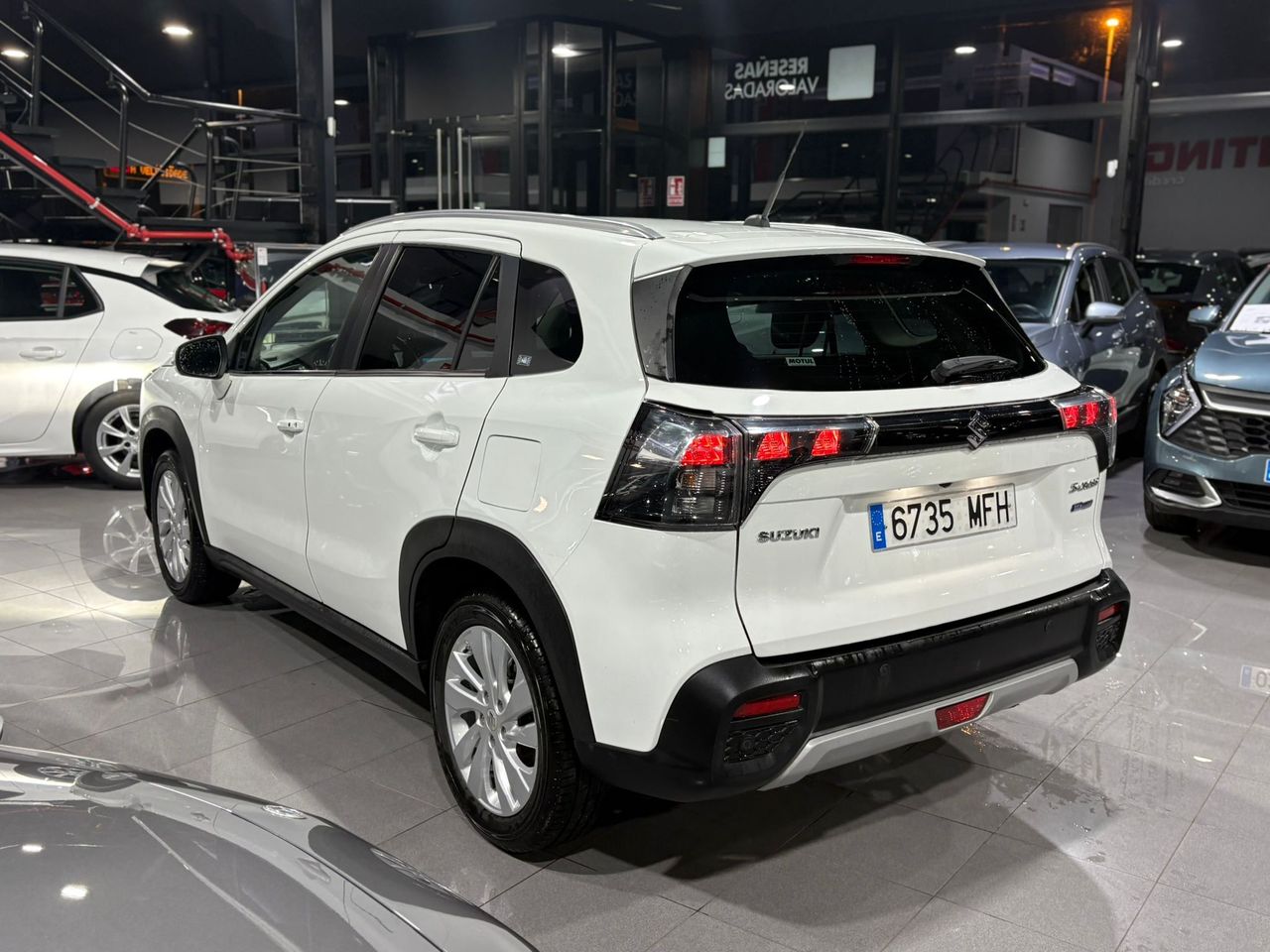 Suzuki SCross 1.4T S3 4WD Mild Hybrid 4X4 - Foto 2