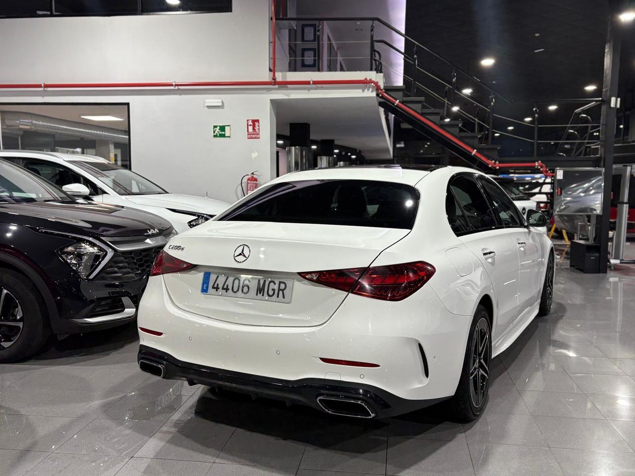 Mercedes Clase C C 200 D AMG Line Premium Plus  - Foto 2