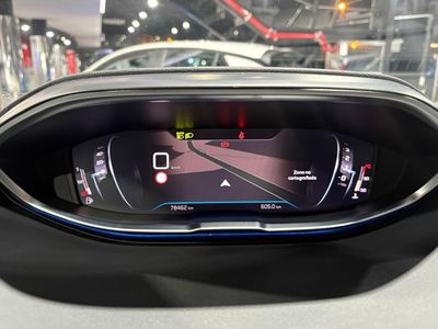 Peugeot 3008 1.2 PURETECH 96KW S&S ALLURE PACK FAROS TRASEROS FASE 1