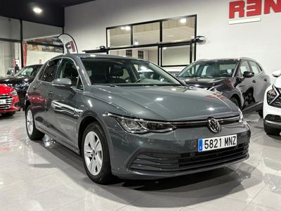 Volkswagen Golf Life 1.5 eTSI DSG 
