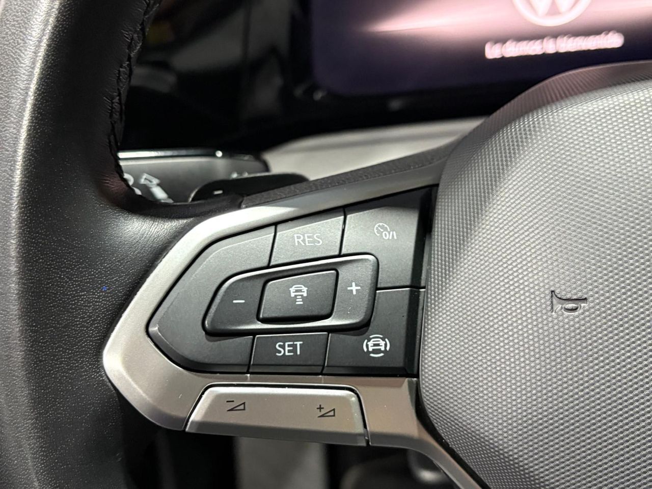 Volkswagen Golf Life 1.5 eTSI DSG  - Foto 2