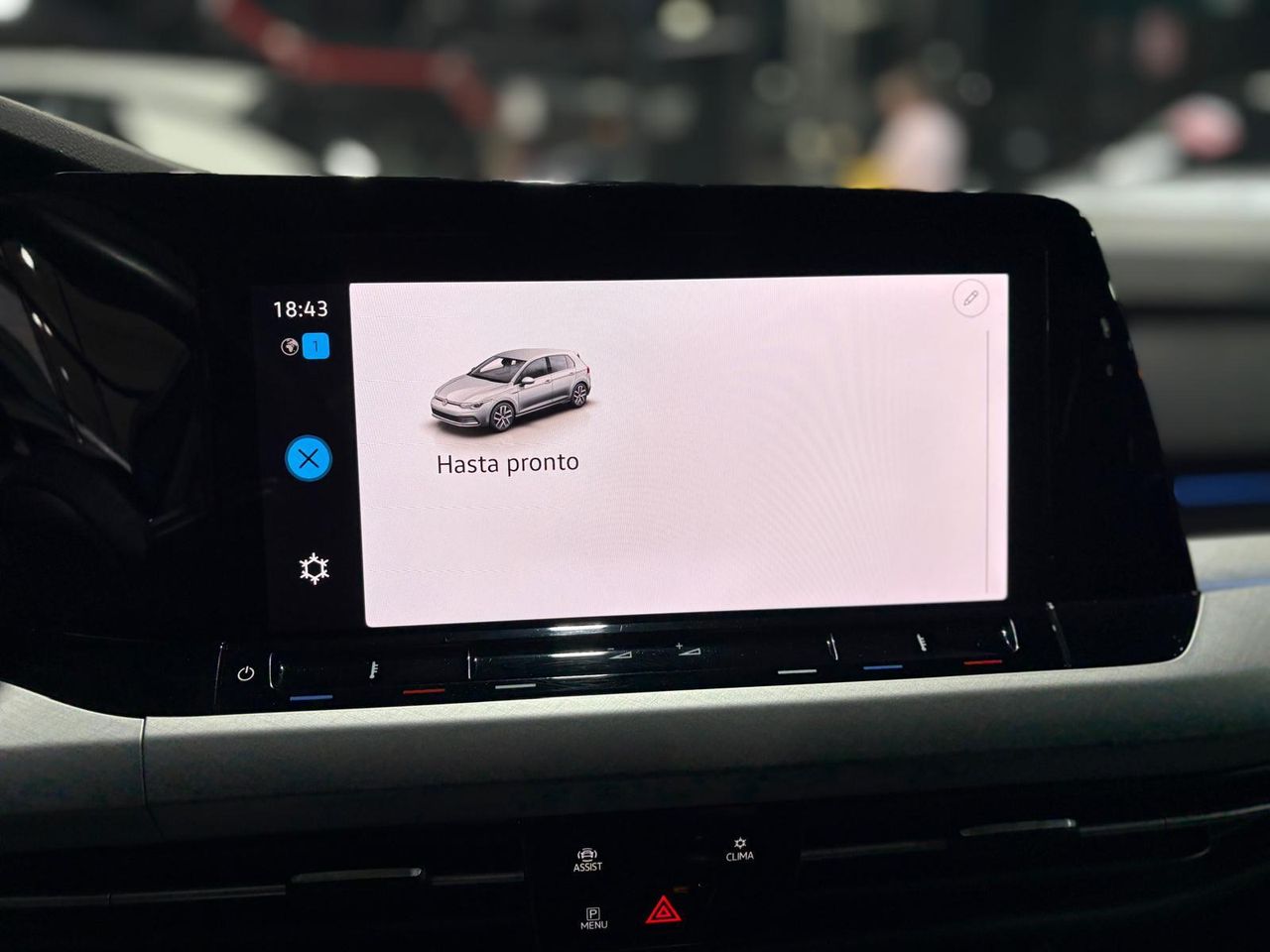 Volkswagen Golf Life 1.5 eTSI DSG  - Foto 2