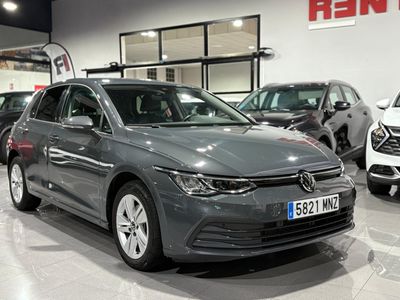 Volkswagen Golf Life 1.5 eTSI DSG 