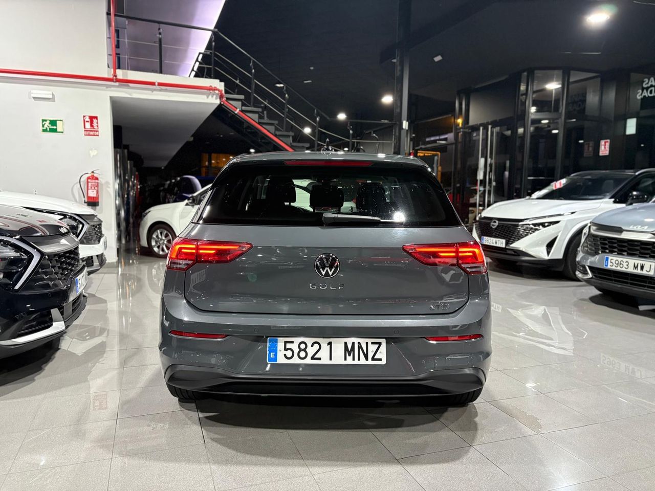 Volkswagen Golf Life 1.5 eTSI DSG  - Foto 2