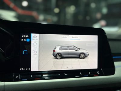 Volkswagen Golf Life 1.5 eTSI DSG 