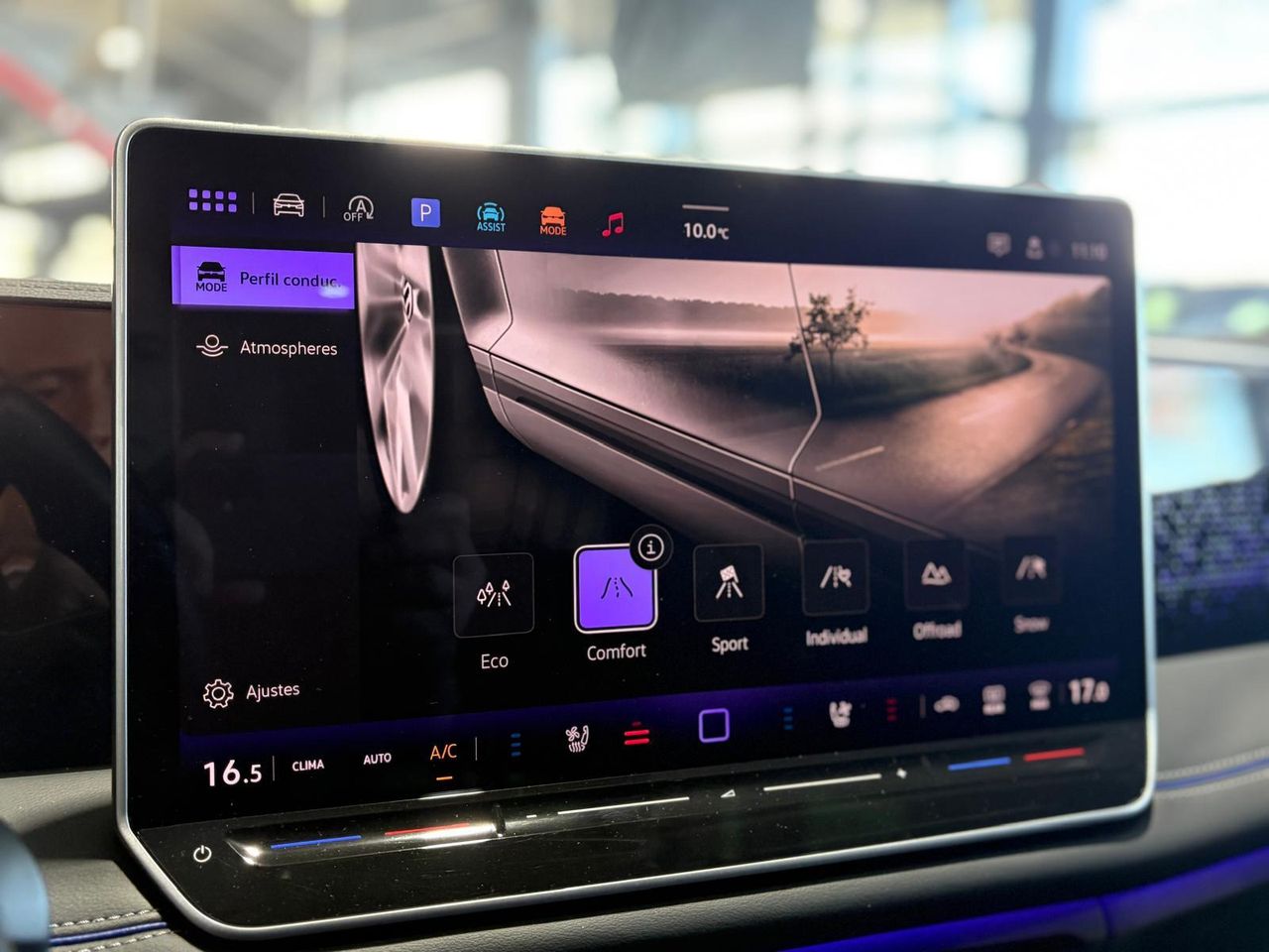 Volkswagen Tiguan R-Line 2.0 TDI 142kW (193CV) DSG 4Motion  - Foto 2