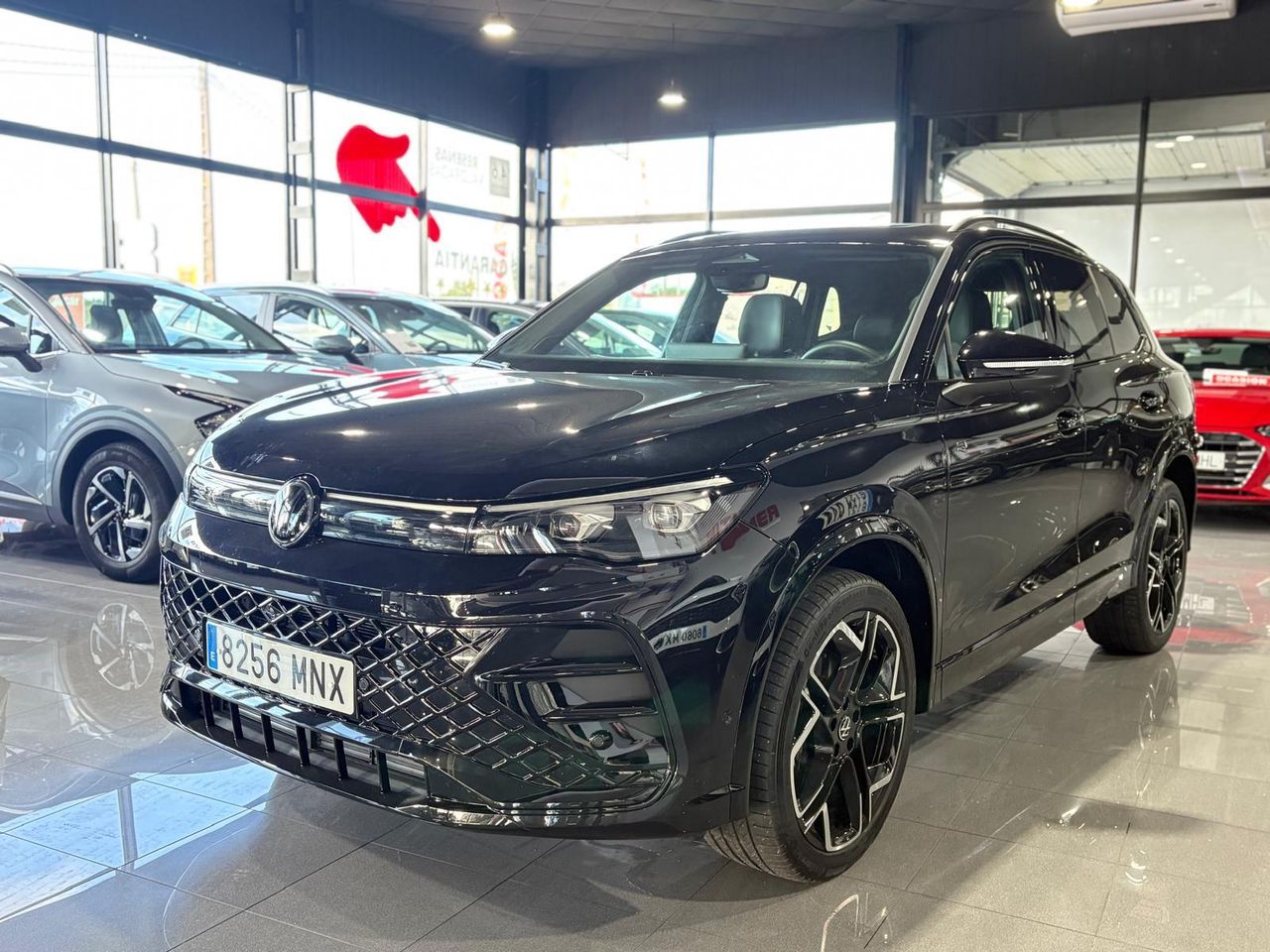 Volkswagen Tiguan R-Line 2.0 TDI 142kW (193CV) DSG 4Motion  - Foto 2