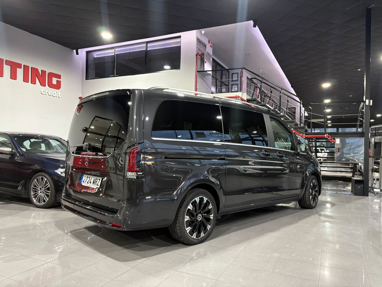 Mercedes Clase V V250 AVATGARDE AMG EXTERIOR  - Foto 2